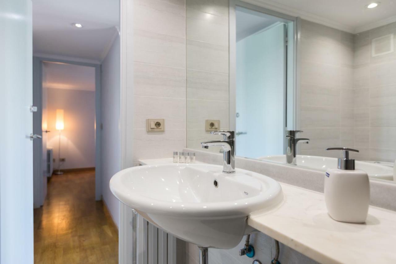 Apartamento Centrico Puerto Olimpico. Lejlighed Barcelona Eksteriør billede